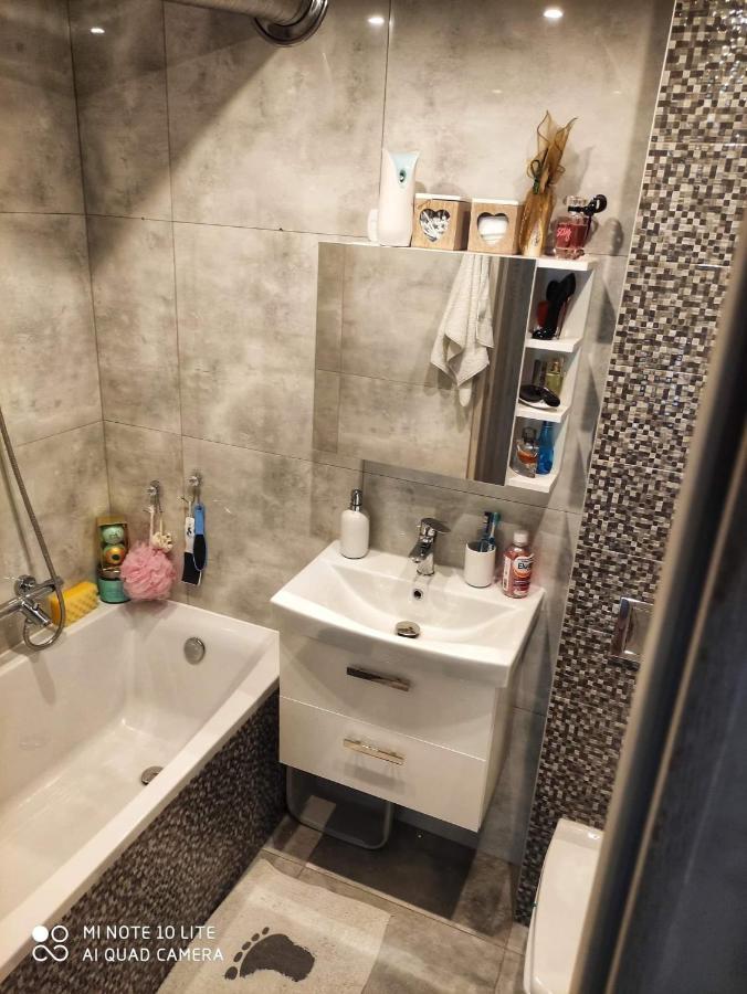 Apartament Apartament dwupokojowy o wysokim standardzie Ruda Slaska Zewnętrze zdjęcie